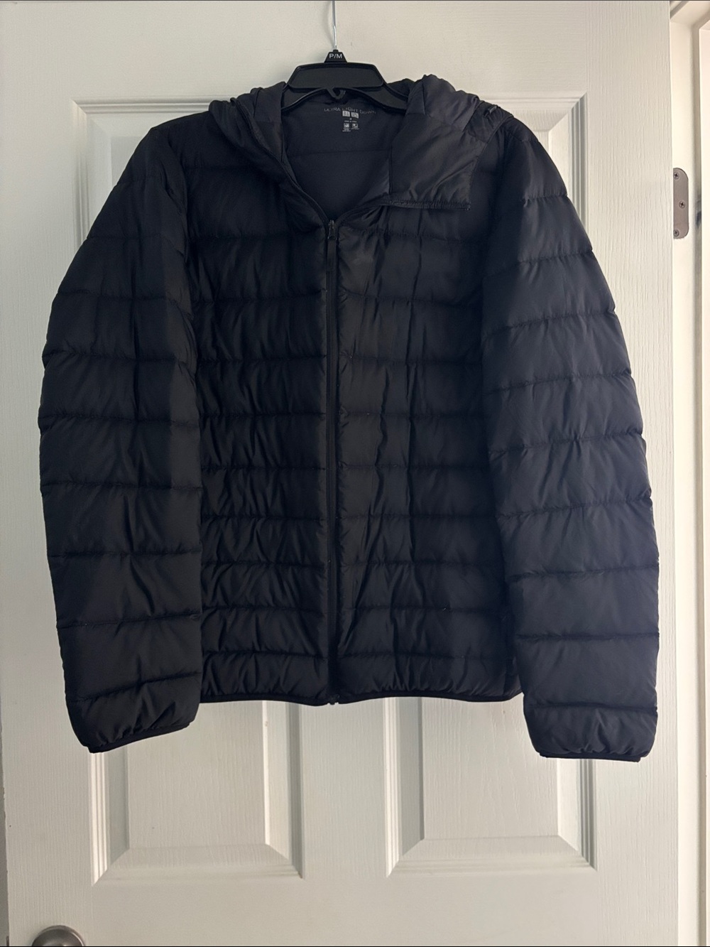 Uniqlo Ultra Light Down Black Hooded Lightweight Puffer Jacket